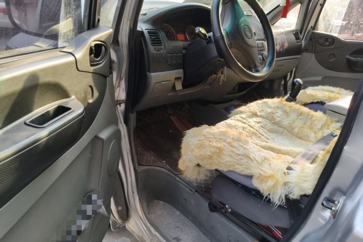 Used FORTHING Lingzhi 2013 M3 1.6L 7-seat Standard Model