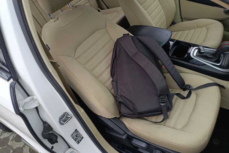 Used Ford Edge 2016 EcoBoost 245 Two-Wheel-Drive Titanium 5-Seater