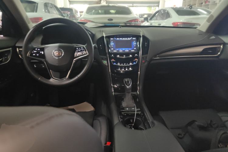 Used Cadillac ATS-L 2014 25T Comfort Model Center Console