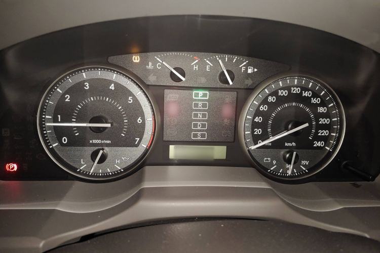 Used Toyota Land Cruiser 2016 4.0L Automatic GX-R Instrument Cluster