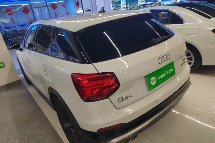 Used Audi Q2L 2021 35 TFSI Fashion Dynamic Model
