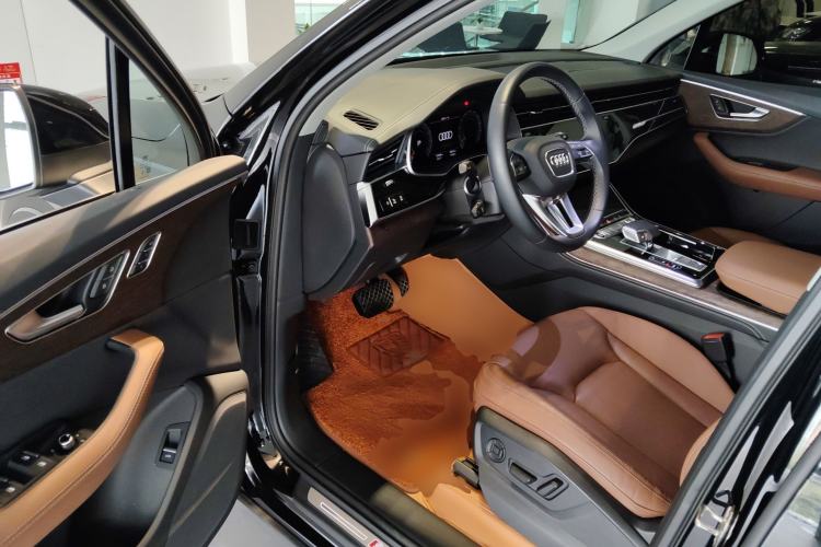 Used Audi Q7 2024 45 TFSI quattro S line Sport Edition