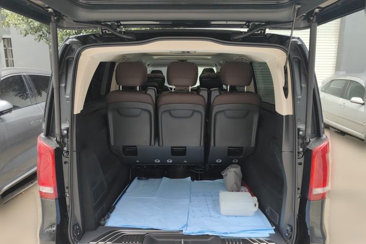 Used Mercedes-Benz V-Class 2022 V 260 L Long-wheelbase Luxury Edition