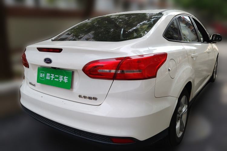 Used Ford Focus 2017 Sedan 1.6L Manual Comfort Plus SmartDrive Edition
