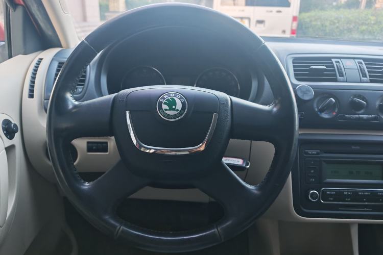 Used Skoda Fabia 2012 1.4L Automatic Crystal Edition