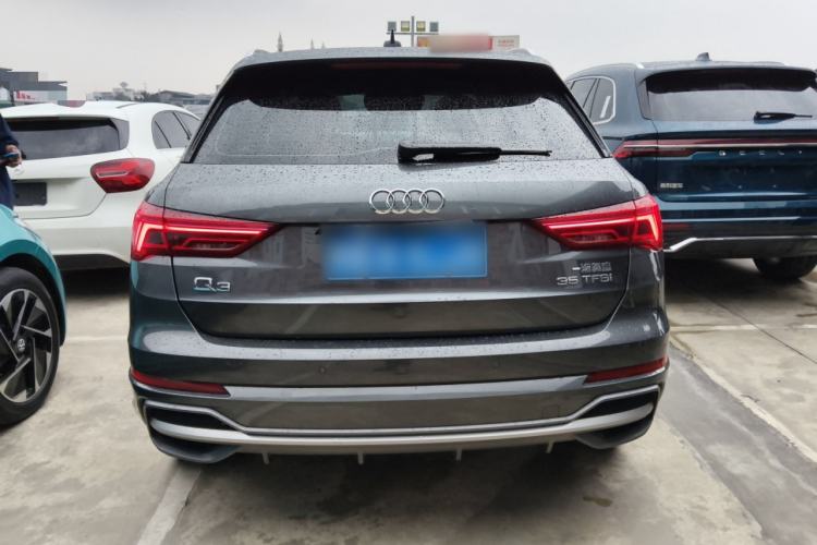 Used Audi Q3 2021 35 TFSI Fashion Dynamic Model