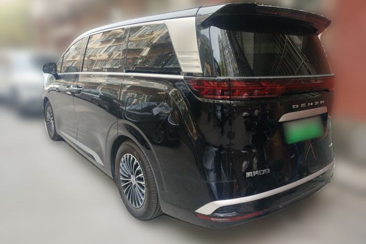 Used Denza D9 2024 DM-i 980 Four-Wheel Drive Prestige Model Rear Left 45 Deg