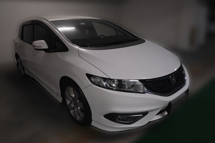 Used Honda Jade 2013 1.8L automatic Comfort version 5 seats