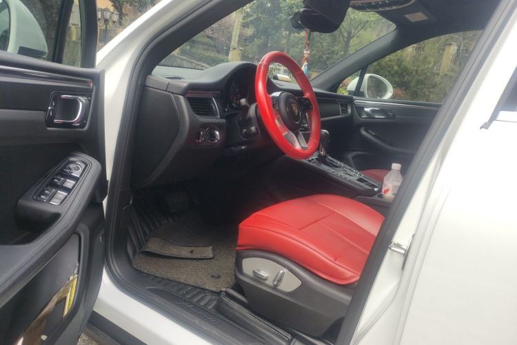 Used Porsche Macan 2017 Macan 2.0T Driver Seat