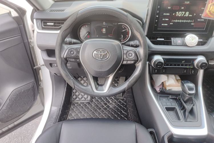 Used Toyota RAV4 2020 2.0L CVT Two-Wheel Drive Fashion PLUS Edition