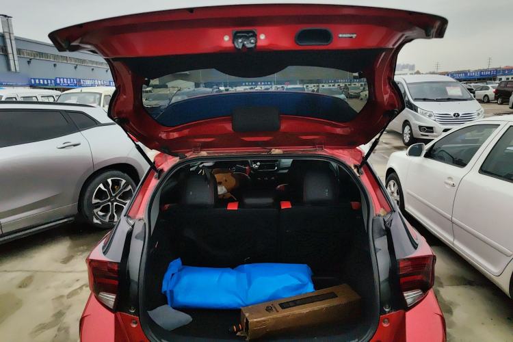 Used Toyota YARiS L Zhi Xuan 2020 X-Trail X 1.5L CVT Leading Edition
