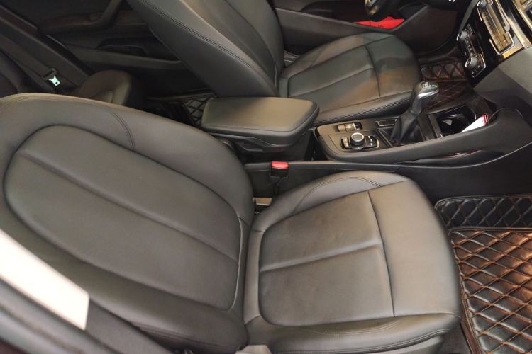 Used BMW X1 2018 sDrive18Li Fashion Model Right Front Seat