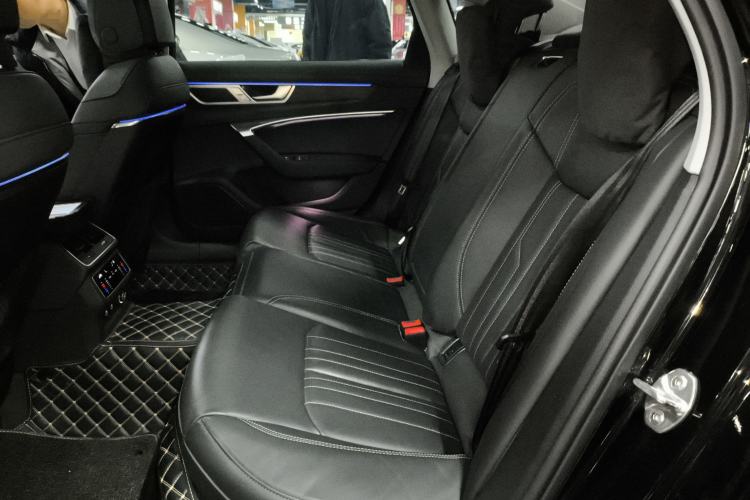 Used Audi A6L 2024 45 TFSI quattro Prestige Elegant Edition
