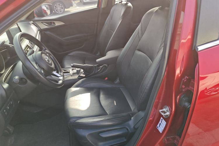 Used Mazda 3 Axela 2017 Sedan 1.5L Automatic Comfort Model Emission Standard China V