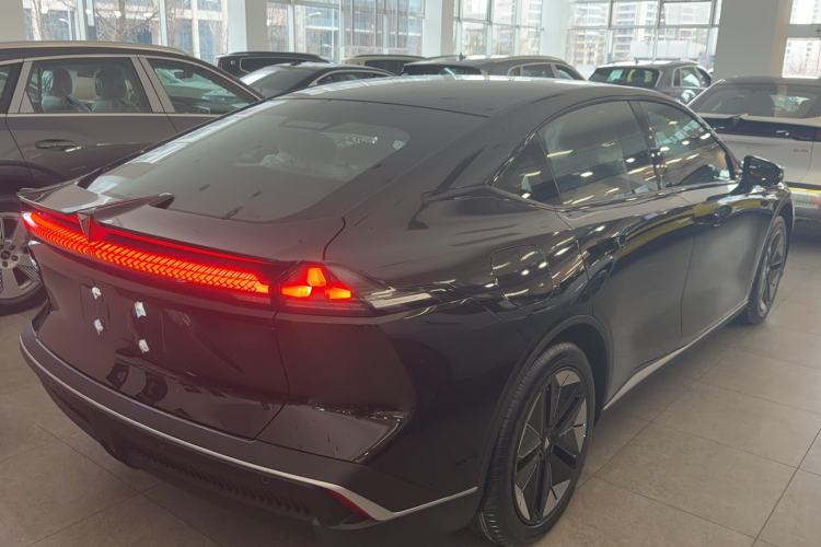 Used Deepal SL03 2025 Pure Electric Sports Car Exterior 3