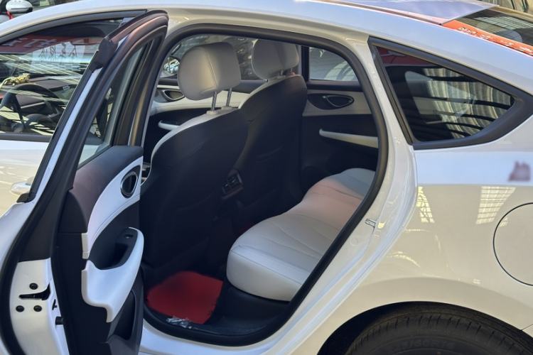 Used Wuling Xingguang 2024 Co-creation Edition 150 Standard Model