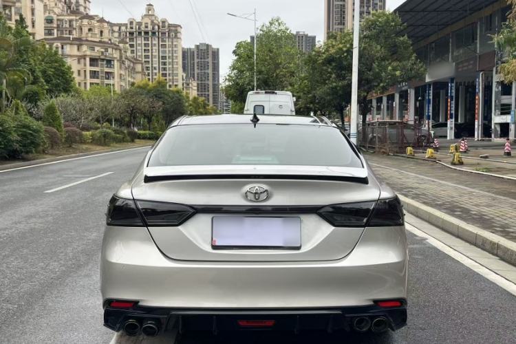 Used Toyota Camry 2021 2.0G Luxury Edition
