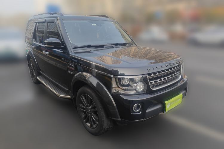 Used Land Rover Discovery 2016 3.0 SC V6 SE Front Right 45 Deg