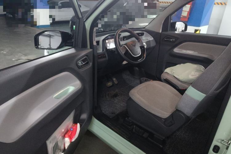 Used Wuling Hongguang MINIEV 2022 Macaron Premium Model – Lithium Iron Phosphate