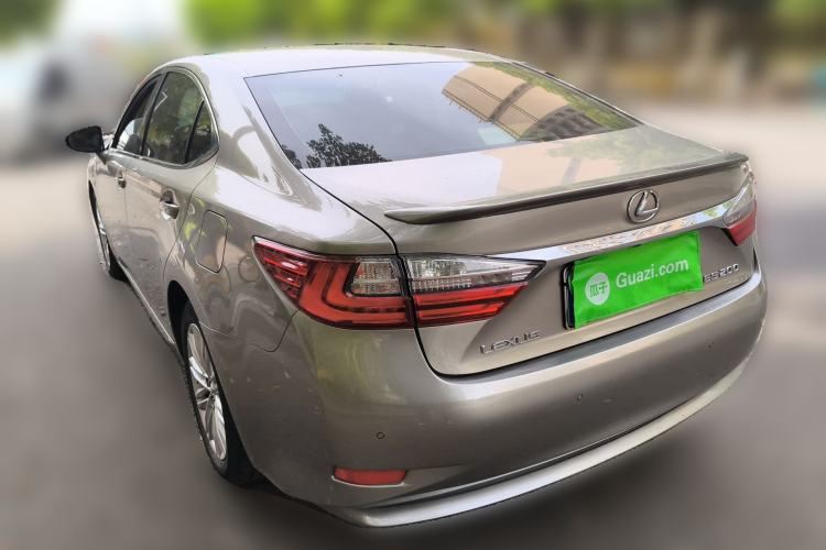 Used Lexus ES 2015 200 Elite Edition Rear Left 45 Deg