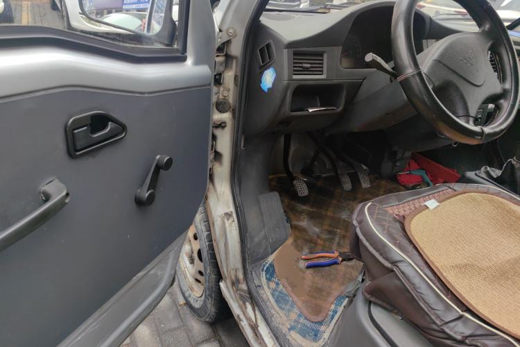 Used Wuling Zhiguang 2015 1.2L Practical LS-I Model