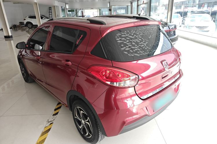 Used Baojun 310 2016 1.2L manual Comfort trim level
