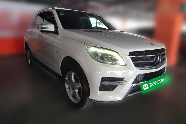 Used Mercedes-Benz M-Class 2012 ML 350 Sport Edition Front Right 45 Deg