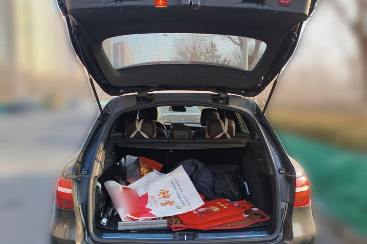 Used Mercedes-Benz GLC 2017 GLC 300 4MATIC Sport Edition Trunk