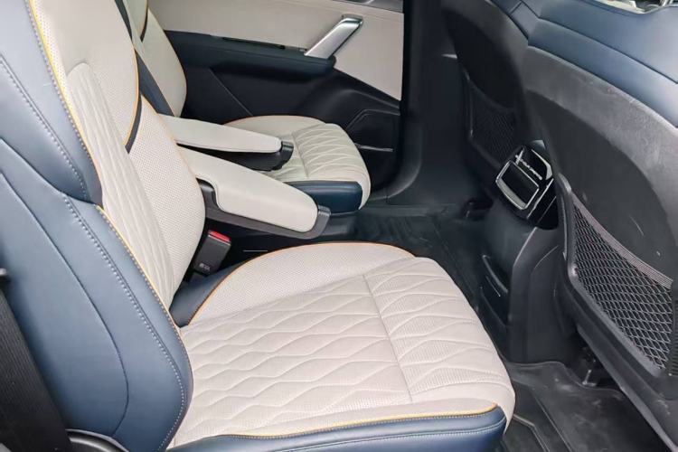 Used BYD Tang New Energy 2022 EV 635 km All-Wheel-Drive Flagship Model
