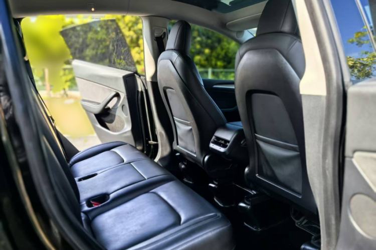 Used Tesla Model Y 2022 Rear-Wheel-Drive Version