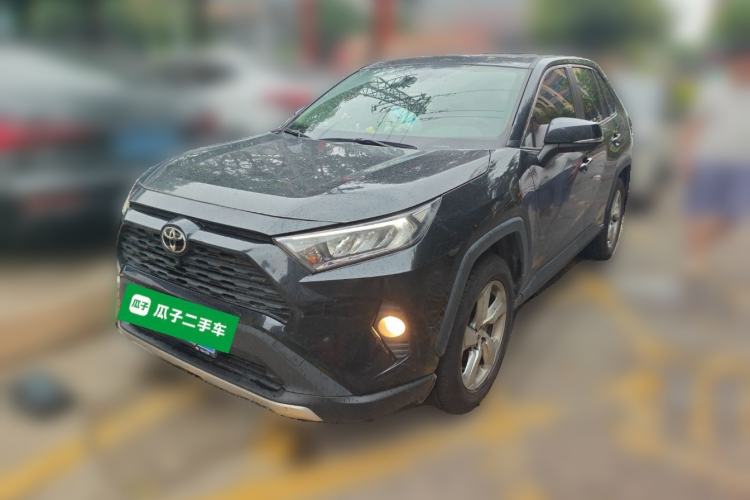 Used Toyota RAV4 2021 2.0L CVT Two-Wheel Drive Fashion Edition