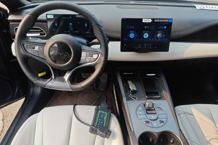 Used BYD Seal 06 New Energy 2024 DM-i 80KM Luxury Model
