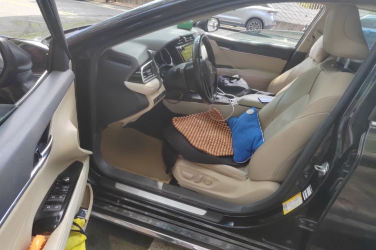 Used Toyota Camry 2019 2.0G Luxury Edition China VI Standard
