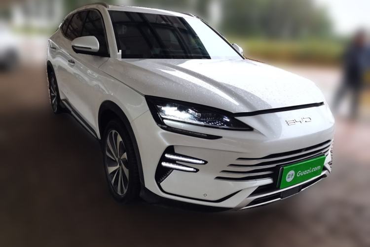 Used BYD Song PLUS New Energy 2023 Champion Edition DM-i 110KM Flagship PLUS Front Right 45 Deg