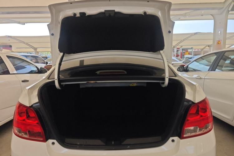 Used Chevrolet Sail 2018 Sail 3 1.3L AMT Ideal Edition Trunk