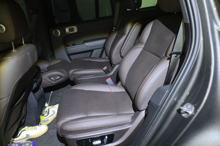 Used Li Auto L8 2023 Pro Model
