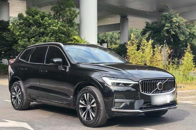 Used Volvo XC60 2024 B5 4x4 Smart Luxury Edition