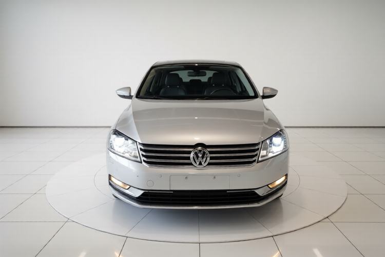 Used Volkswagen Magotan 2013 2.0 TSI Prestige Model