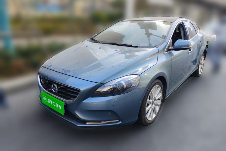 Used Volvo V40 2013 2.0T Zhiya Edition