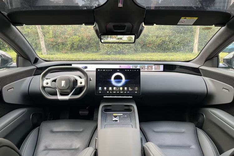 Used Avatr 12 2025 Ultra Extended-Range Edition