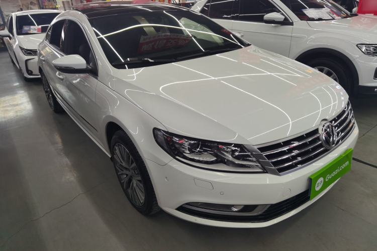 Used Volkswagen FAW-Volkswagen CC 2016 2.0 TSI Luxury Model Front Right 45 Deg