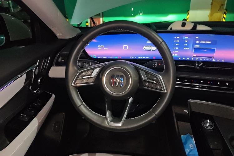 Used Buick E5 2023 Premium Long-Range Version
