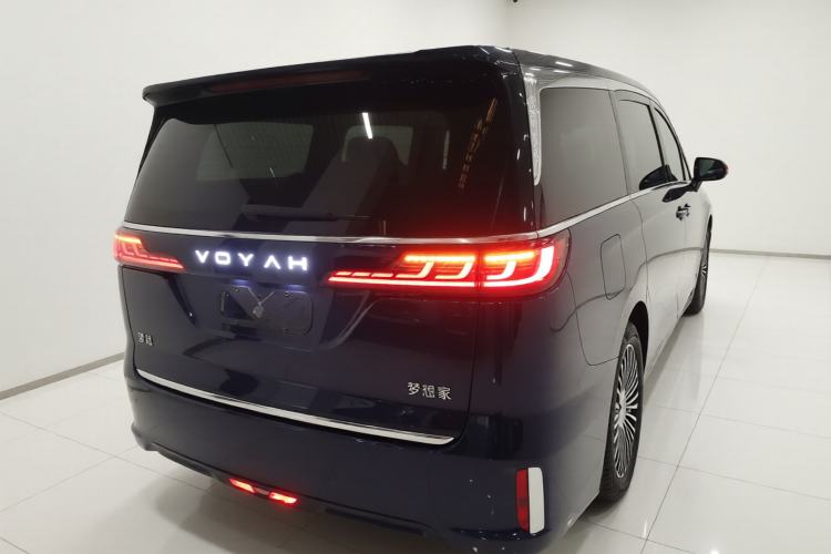 Used VOYAH Dream 2025 PHEV Four-Wheel-Drive Flagship Kunpeng Edition
