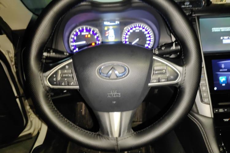 Used Infiniti Q50L 2015 2.0T Enjoyment Edition