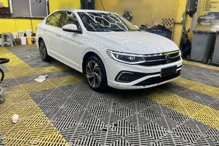 Used Volkswagen Bora 2025 300TSI DSG Prestige Edition
