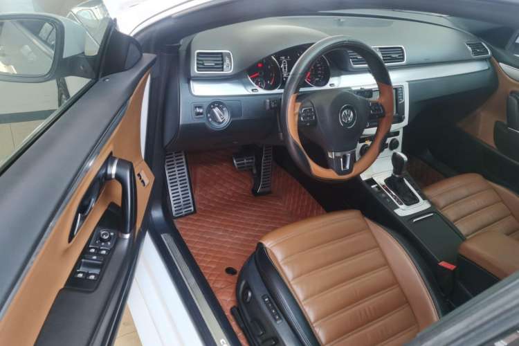 Used Volkswagen FAW-Volkswagen CC 2016 1.8TSI Prestige Model