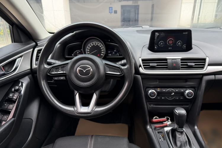 Used Mazda Mazda 3 Axela 2017 Sedan 1.5L Automatic Luxury Model Emission Standard China V
