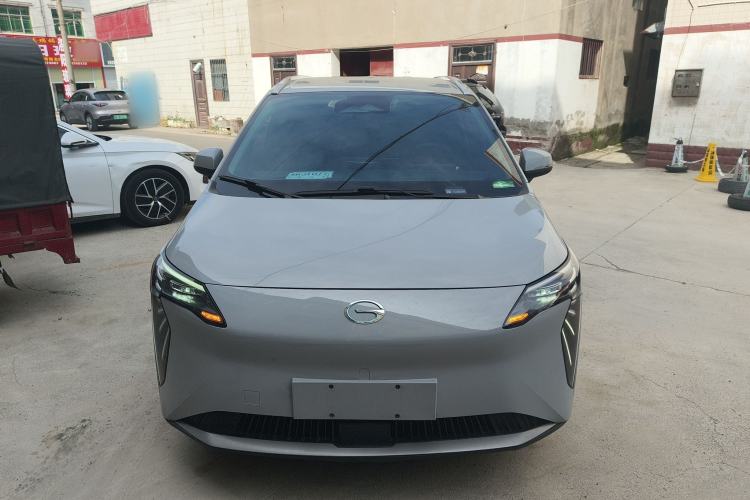 Used AION Y 2023 Plus 510 Enjoy Edition Front