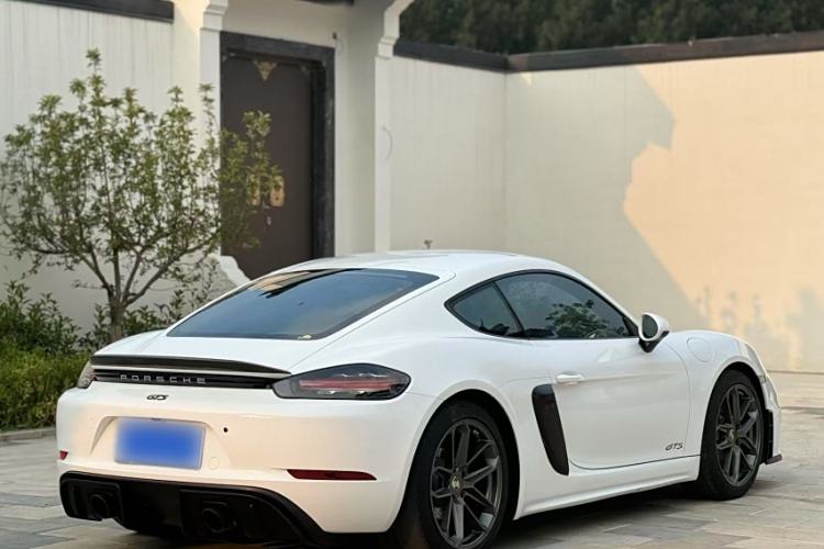 Used Porsche 718 2016 Cayman 2.0T