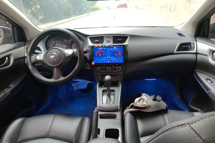 Used Nissan Sylphy 2024 Classic 1.6XE CVT Comfort Edition Center Console